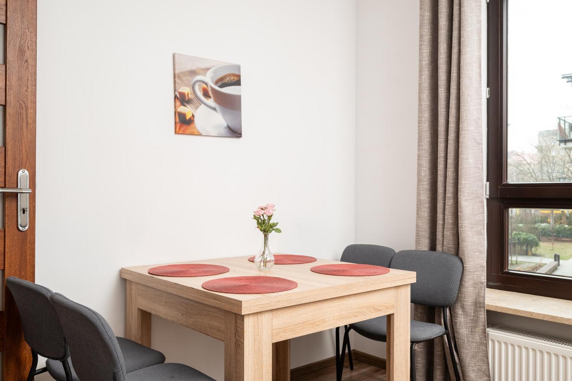 Metro Plocka Cosy Apartment Varsovie Extérieur photo